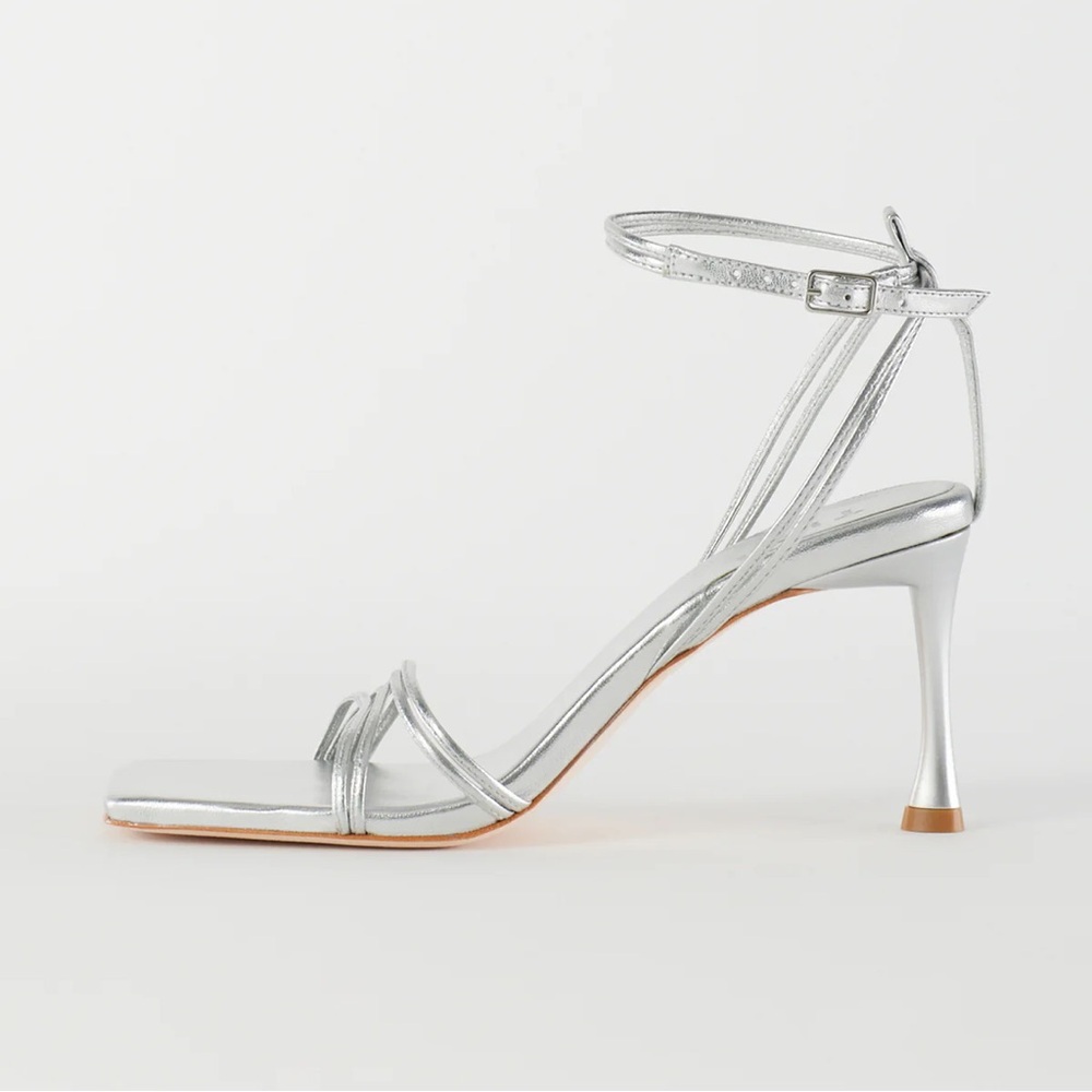 Tibi Metallic Nappa Guy Sandal in size 40
